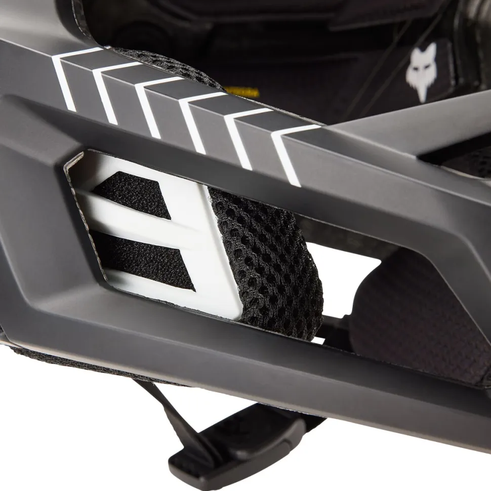Proframe RS Helmet