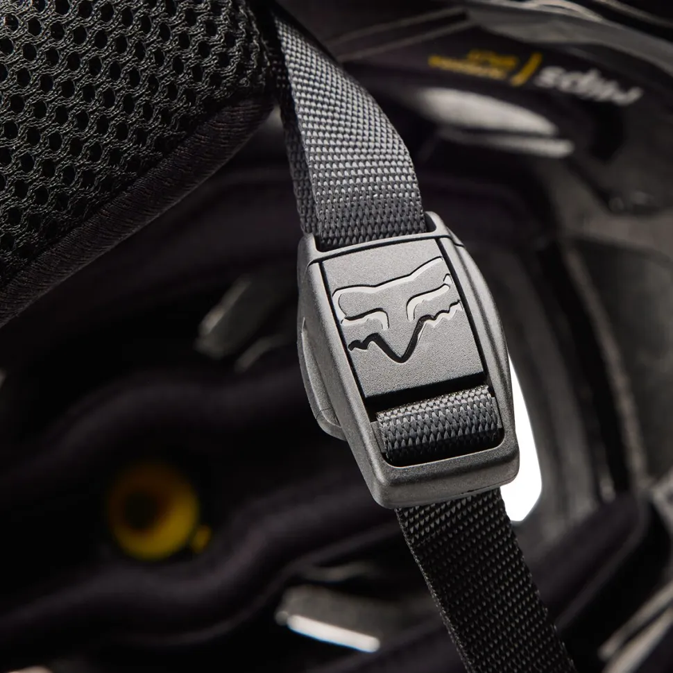 Proframe RS Helmet