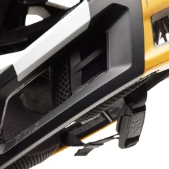 Proframe RS Helmet