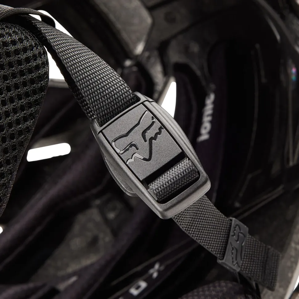 Proframe RS Helmet