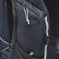Pursuit 15L Backpack - Women's