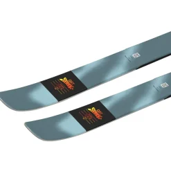QST Spark Ski