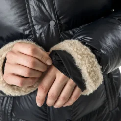 Rebels Easy Jacket - Women's
