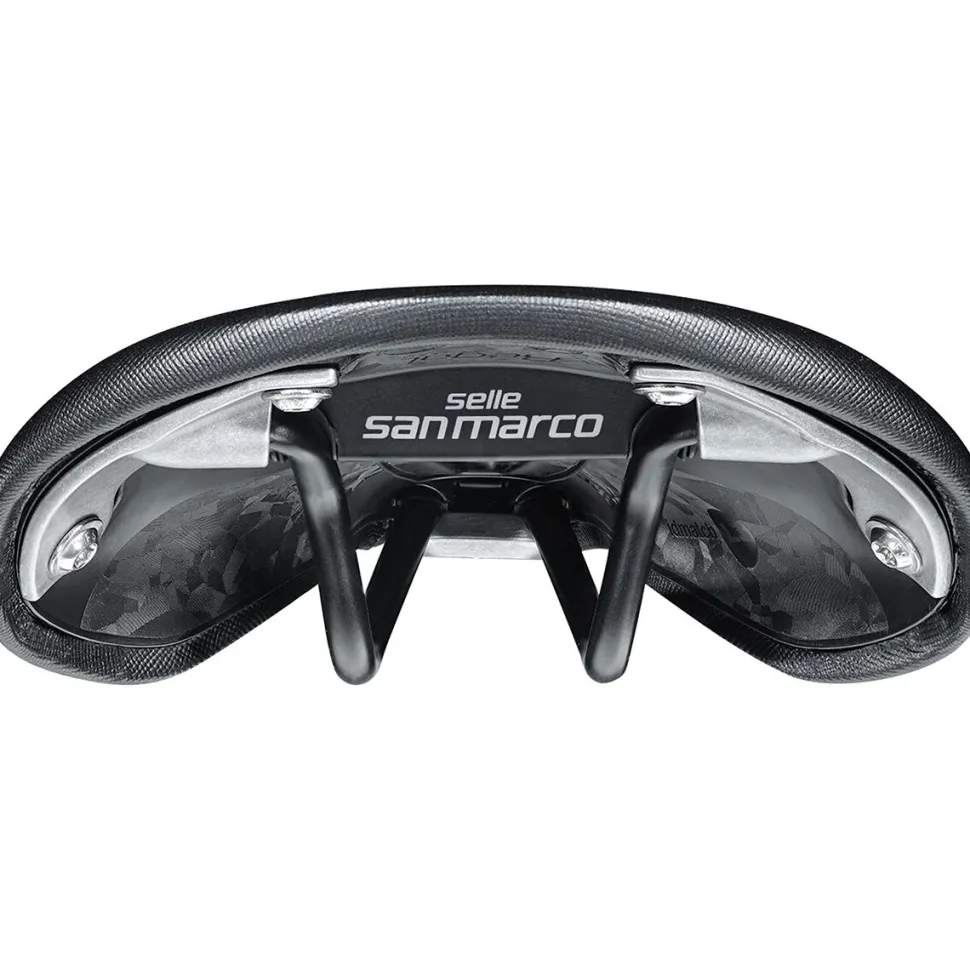 Regal Short Dynamic Saddle