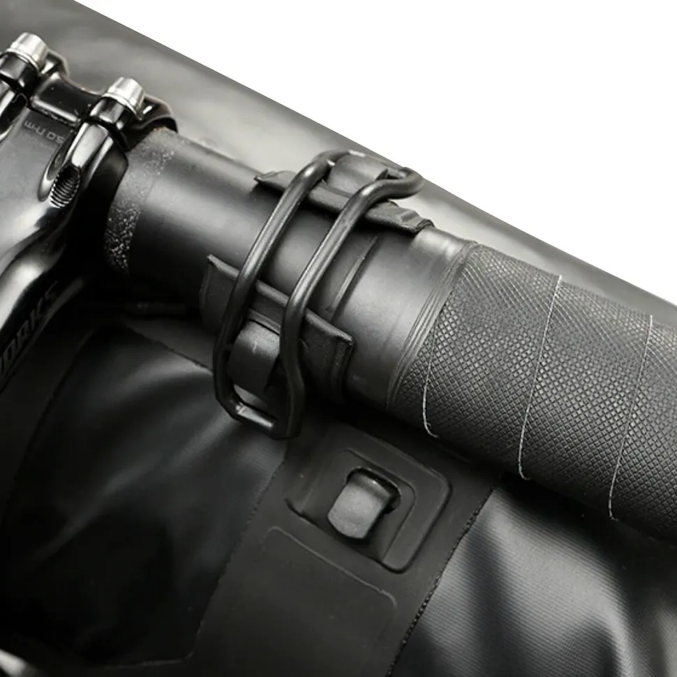 Road 8L Handlebar Bag