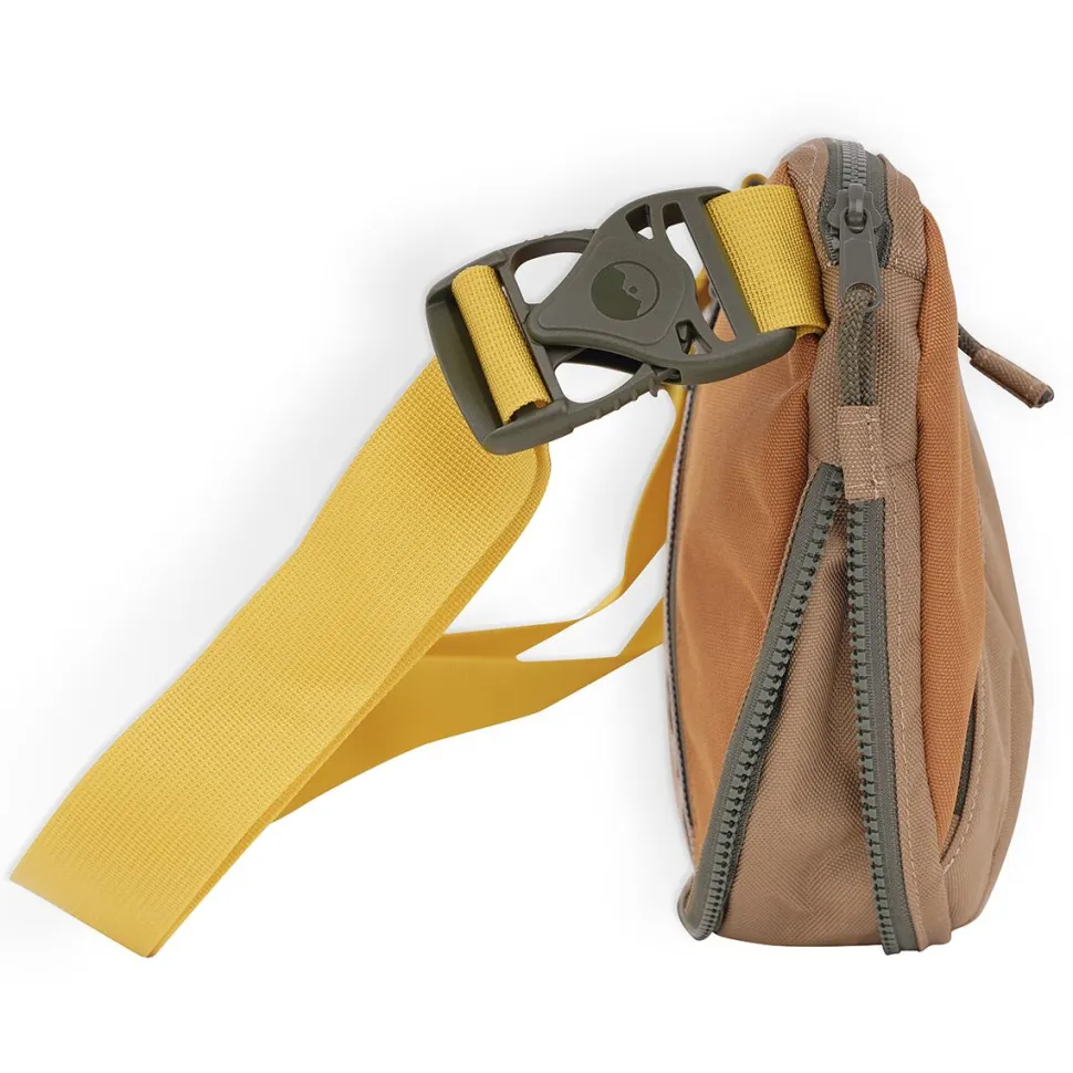 Roam Sling Bag