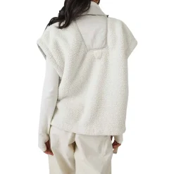 Scout It Out Vest - Women's