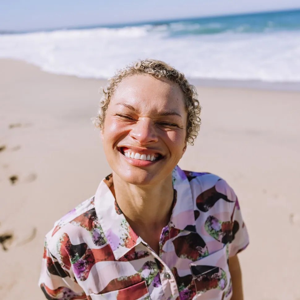 Sea La Vie Shirt - Women's