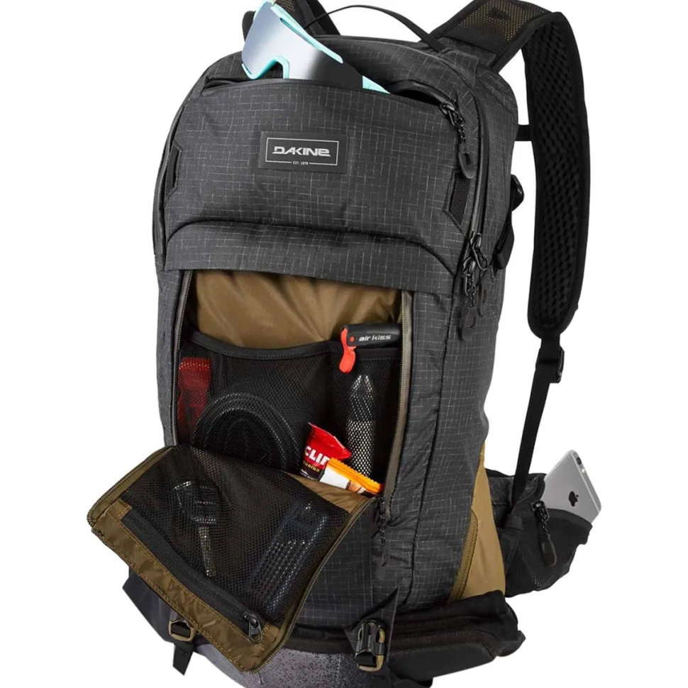 Seeker 18L Hydration Pack