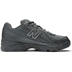740 Shoe