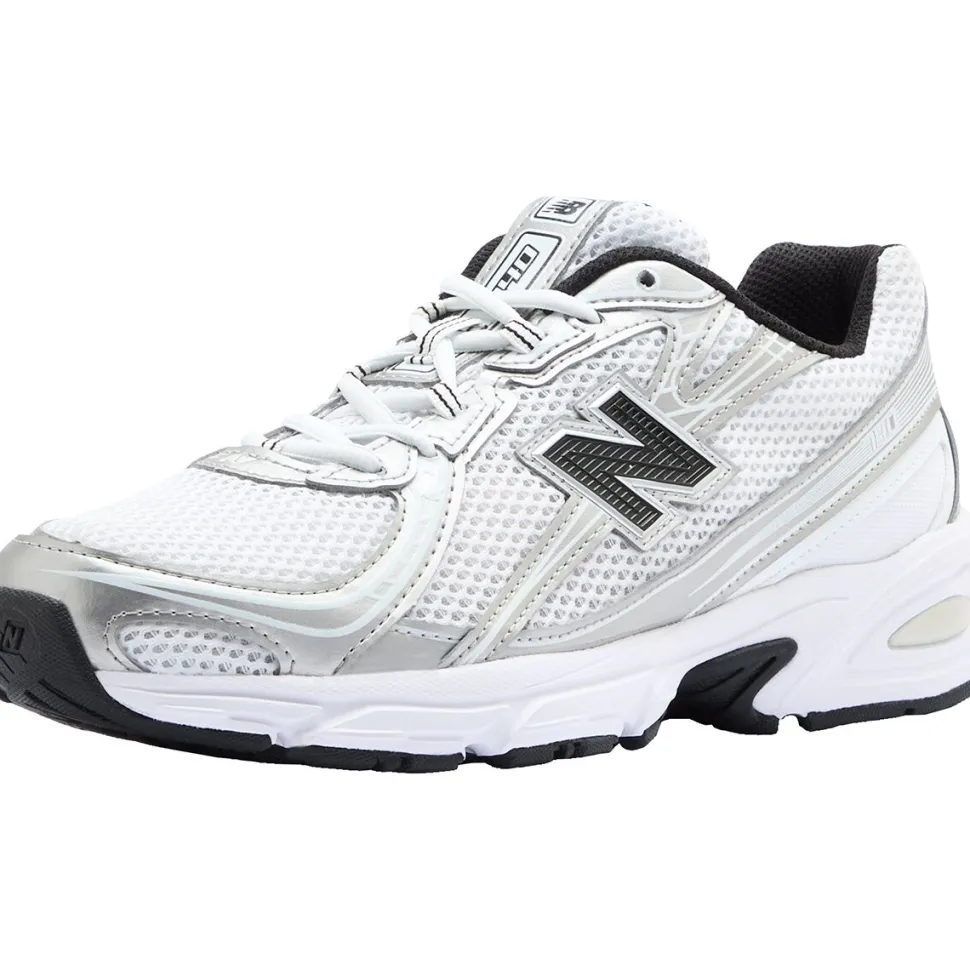 740 Shoe