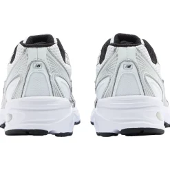 740 Shoe