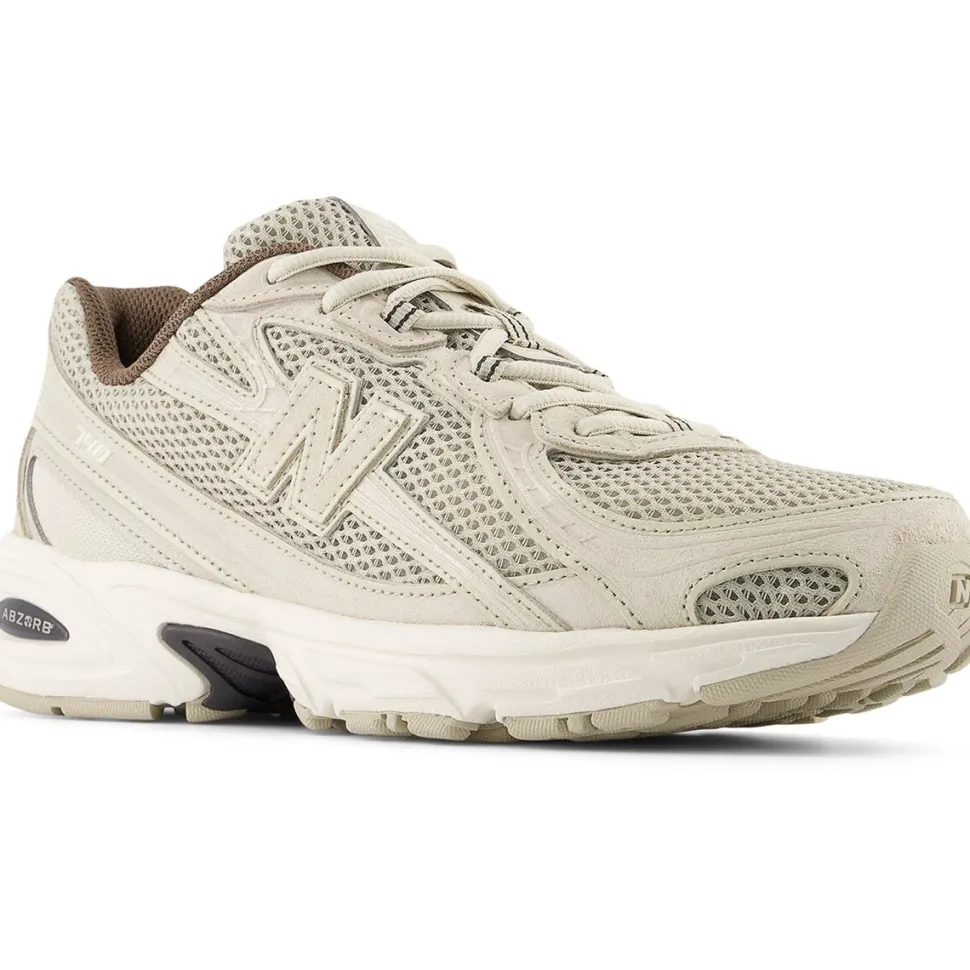 740 Shoe