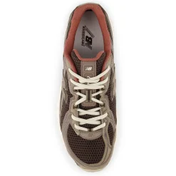 740 Shoe