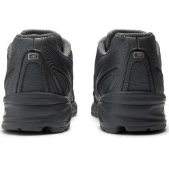 740 Shoe
