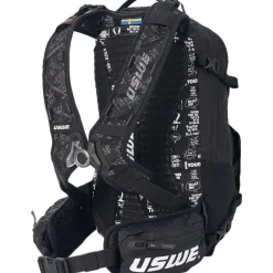 Shred 16L Backpack