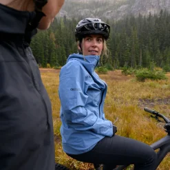 Stratoburst Stretch Rain Jacket - Women's