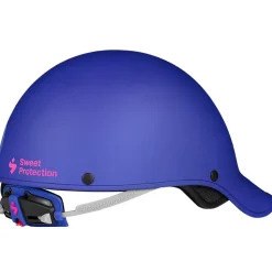 Strutter Helmet