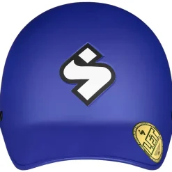 Strutter Helmet