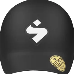 Strutter Helmet