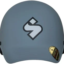 Strutter Helmet
