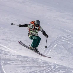 Summit Mips Helmet
