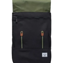 Survey 17.5L Backpack
