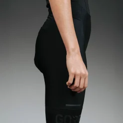 SWIFTRIDE Short - Women's