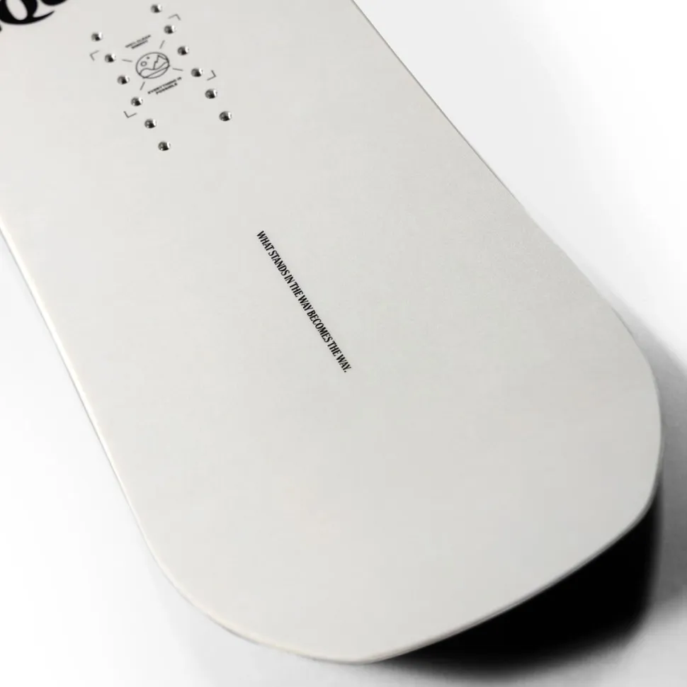 The Equalizer Snowboard - 2026 - Women's