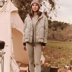 The Down Polar Puffer - Women's