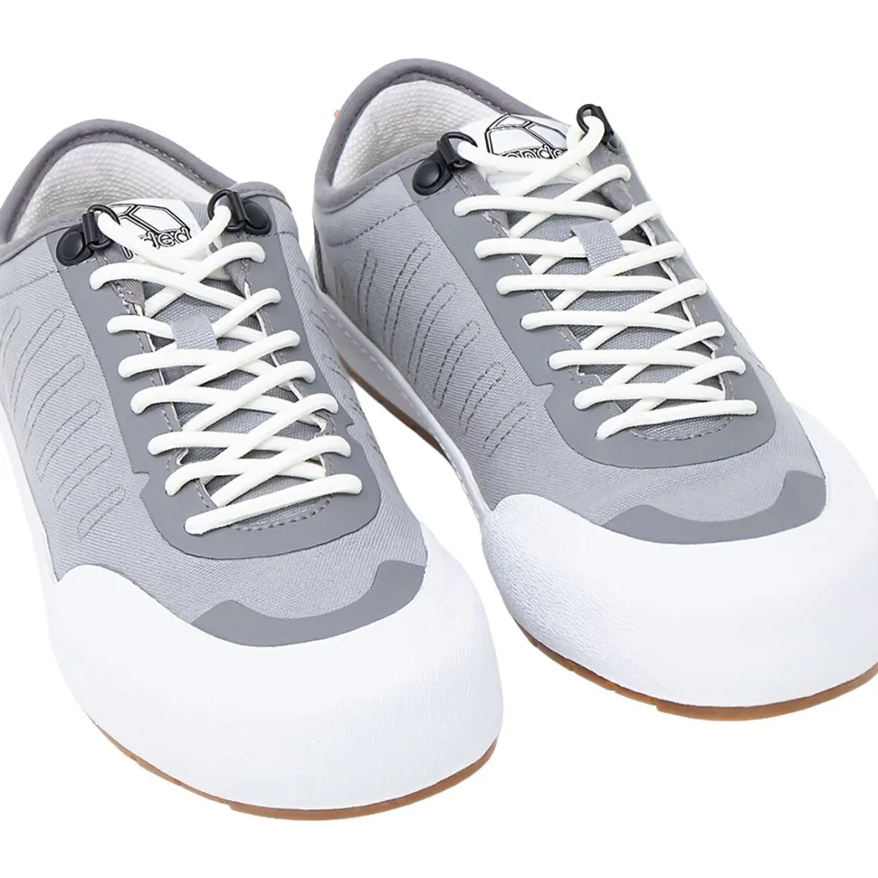The Overlook Shoe