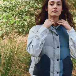 The Polar Vest - Women's
