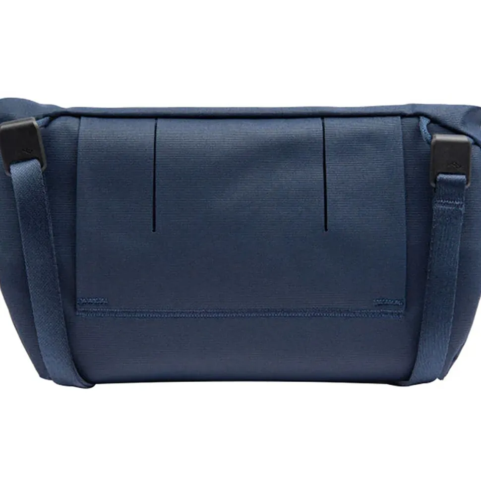 The V2 Field Pouch