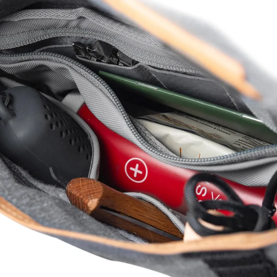 The V2 Field Pouch