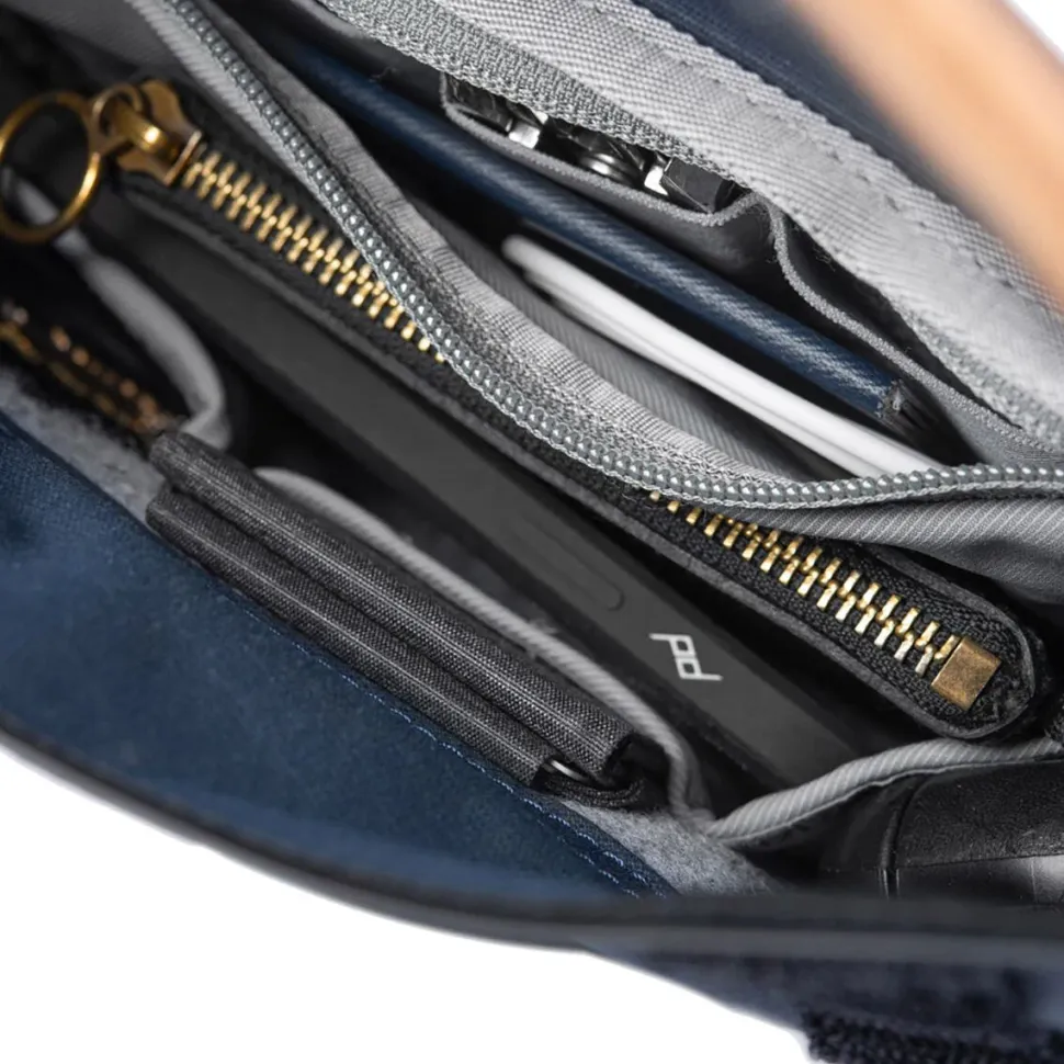 The V2 Field Pouch