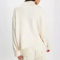 Trading Up Polo - Women's