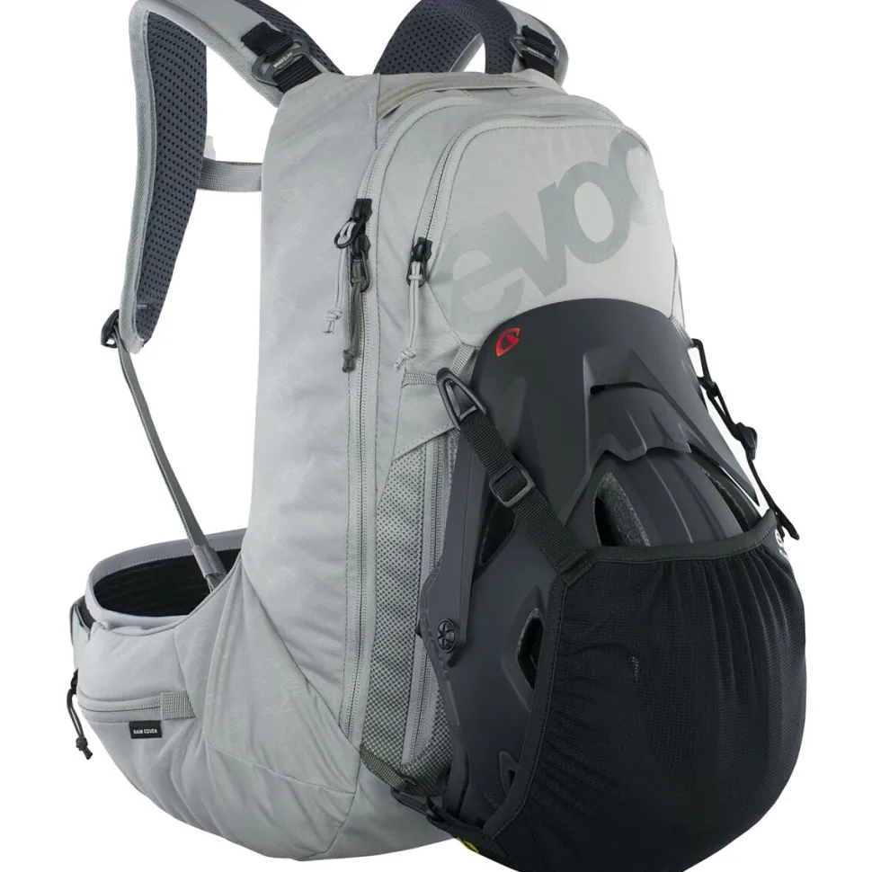 Trail Pro SF 12L Protector Backpack