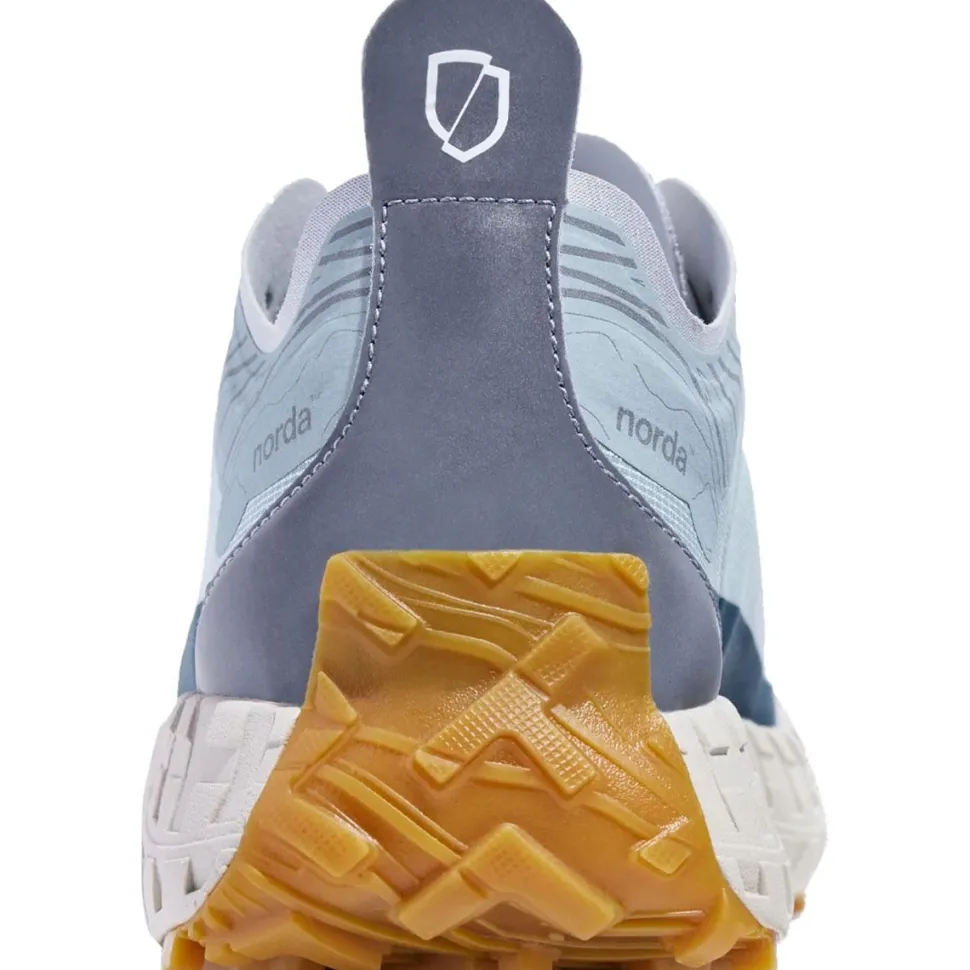 001 Trail Running Shoe - Women's