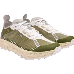 001 Trail Running Shoe - Women's