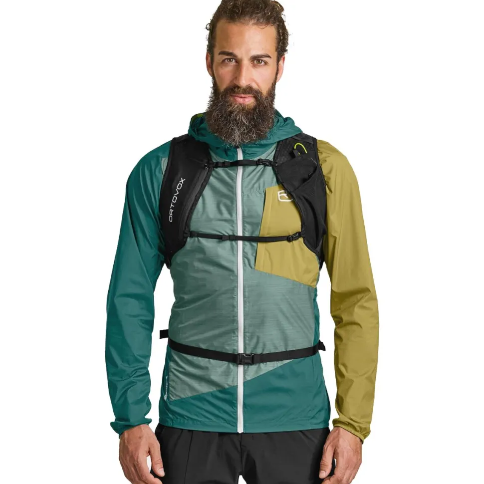 Traverse Light 15L Daypack