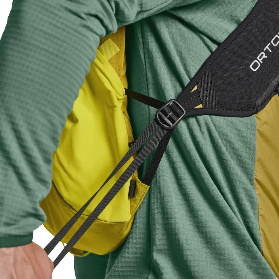 Traverse Light 15L Daypack