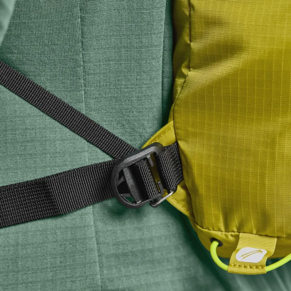 Traverse Light 15L Daypack