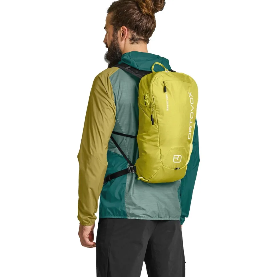 Traverse Light 15L Daypack