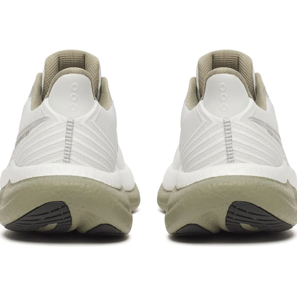 Triumph 23 Running Shoe - Men's