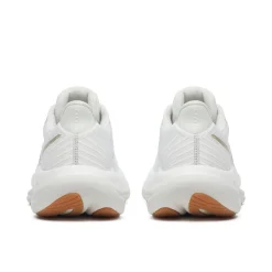 Triumph 23 Running Shoe - Women's