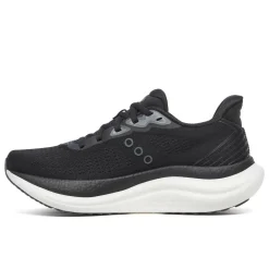 Triumph 23 Running Shoe - Women's