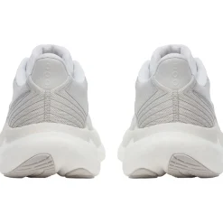 Triumph 23 Running Shoe - Women's