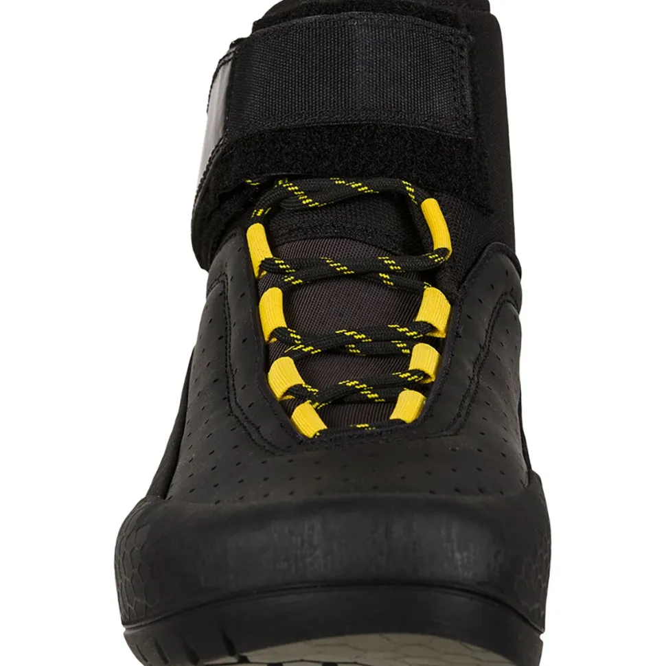 TX Canyon Shoe - Men's
