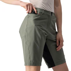 Unlimited Baggy Short - Women's