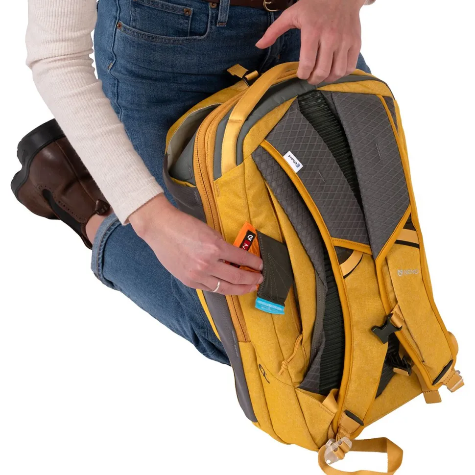 Vantage Endless Promise 20L Backpack